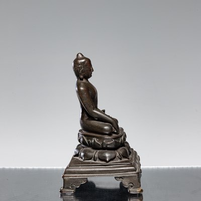 Lot 9 - BUDDHA BRONZE INDIA NALANDA 8TH CENTURY OR POSSIBLY LATER