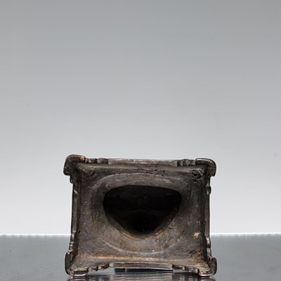 Lot 9 - BUDDHA BRONZE INDIA NALANDA 8TH CENTURY OR POSSIBLY LATER