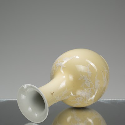Lot 22 - (R) CHINESE REPUBLIC YELLOW GLAZED VASE