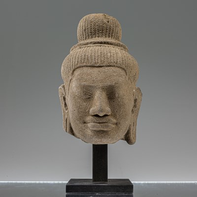 Lot 66 - SOUTH-EAST ASIAN SANDSTONE HEAD OF UMA 12TH CENTURY