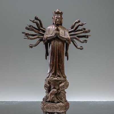 Lot 70 - STANDING GUAYNIN / AVALOKITESHVARA WOOD CARVED VEITNAM 18TH TO 19 CENTURY