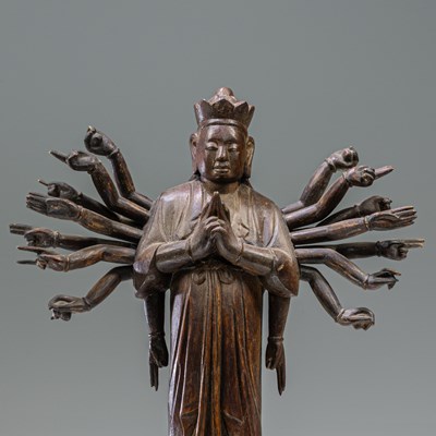 Lot 70 - STANDING GUAYNIN / AVALOKITESHVARA WOOD CARVED VEITNAM 18TH TO 19 CENTURY