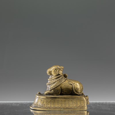 Lot 12 - BRONZE NANDI WITH SILVER EYES INDIA 18TH CENTURY