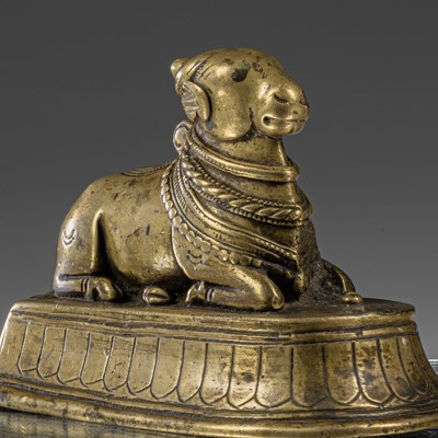 Lot 12 - BRONZE NANDI WITH SILVER EYES INDIA 18TH CENTURY