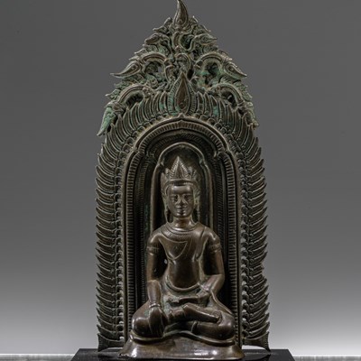 Lot 74 - LOPBURI BRONZE BUDDHA 14TH CENTURY SOUTH-EAST ASIA