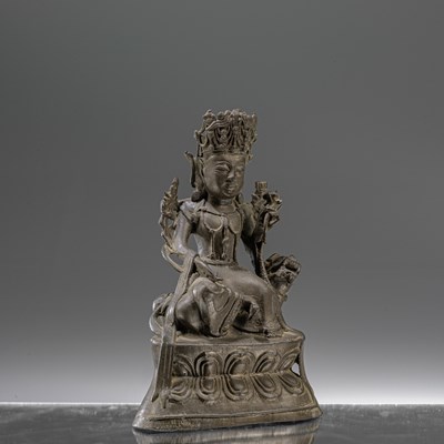 Lot 84 - SEATED BRONZE GUANYIN CHINA 16TH CENTURY MING DYNASTY