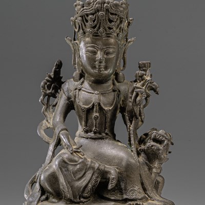 Lot 84 - SEATED BRONZE GUANYIN CHINA 16TH CENTURY MING DYNASTY