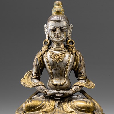 Lot 73 - CHINESE SILVER GILT AMITAYUS QING DYNASTY 18TH CENTURY
