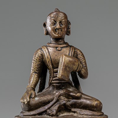 Lot 35 - MALE GOD BRONZE NEPAL 19TH CENTURY
