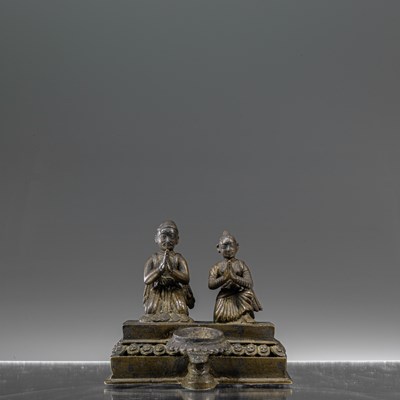 Lot 31 - NEPALESE 18TH CENTURY OILLAMP