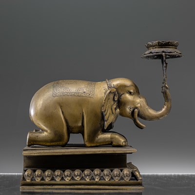 Lot 44 - BRONZE ELEPHANT IN FORM OF AN OILLAMP NEPAL 19TH CENTURY