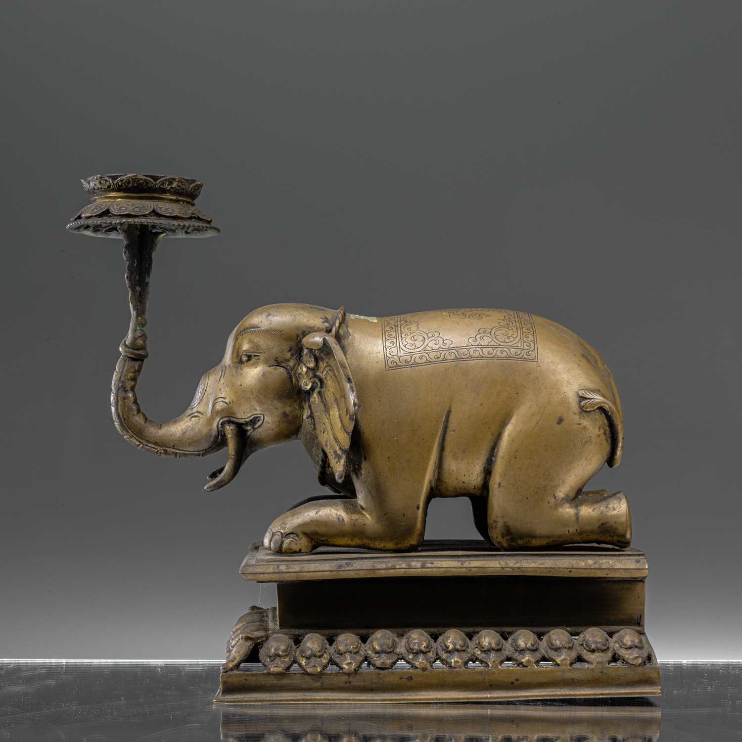 Lot 44 - BRONZE ELEPHANT IN FORM OF AN OILLAMP NEPAL 19TH CENTURY