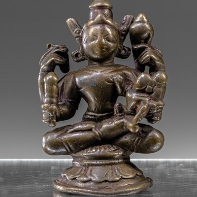 Lot 38 - BRONZE VISHNU AND LAKSHMI INDIA 16TH CENTURY