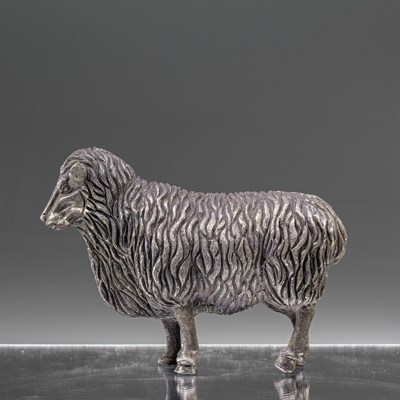 Lot 116 - VERY FINE SILVER SCULPTURE DEPICTING A SHEEP INDIA 19TH CENTURY