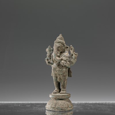 Lot 86 - STANDING INDIA 15TH CENTURY BRONZE GANESHA