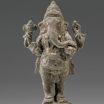 Lot 86 - STANDING INDIA 15TH CENTURY BRONZE GANESHA
