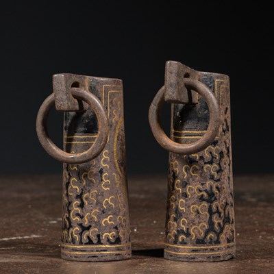 Lot 10 - PAIR OF TIBETAN HORSE HANGINGS MADE OF IRON AND GOLD 18TH CENTURY