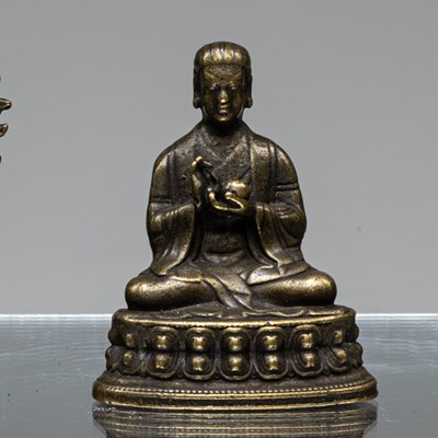 Lot 177 - SET OF THREE SEATED BRONZE LAMAS TIBET 19TH CENTURY