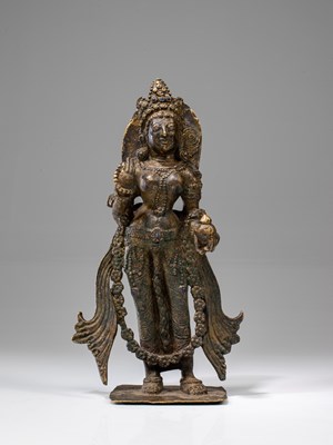 Lot 312 - STANDING TARA