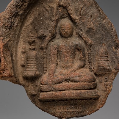 Lot 64 - RARE VOTIVE CLAY TSA TSA DEPICTING BUDDHA PAGAN 10TH TO 13TH CENTURY