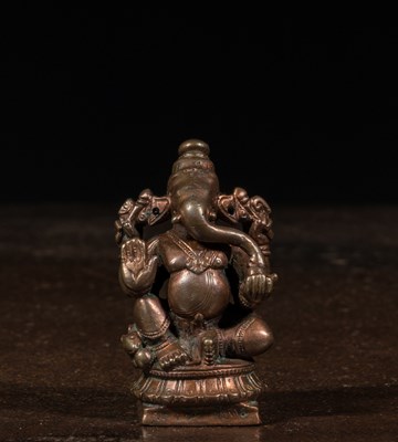 Lot 191 - SEATED GANESHA BRONZE INDIA 18TH CENTURY