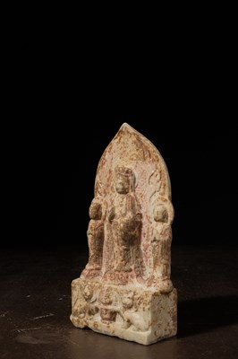 Lot 15 - STANDING GUANYIN MARBLE CHINA 8TH CENTURY