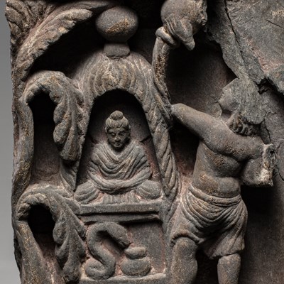 Lot 3 - GREY SCHIST RELIEF WITH CONSORTS GANDHARA 4TH CENTURY
