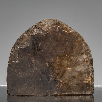 Lot 4 - STANDING ROCK CRYSTAL BUDDHA DEPICTING BUDDHA GANDHARA 4TH CENTURY