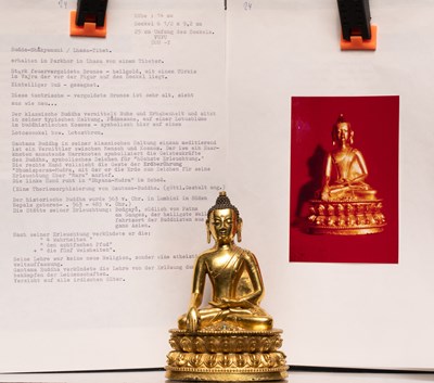 Lot 15 - SEATED BRONZE GILT AKSHOBYA BUDDHA TIBET 14TH CENTURY
