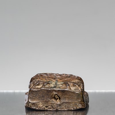Lot 57 - VERY EARLY TIBETAN TSA TSA DEPICTING BUDDHA AKSHOBYA 14TH CENTURY