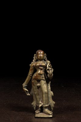 Lot 195 - STANDING BONZE LAKSHMI INDIA 18TH CENTURY