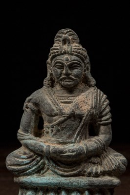 Lot 32 - SEATED BRONZE BODHISATVVA GANDHARA STYLE 4TH CENTURY