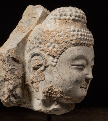 Lot 2 - NORTHERN QI MARBLE HEAD 6TH CENTURY CHINA