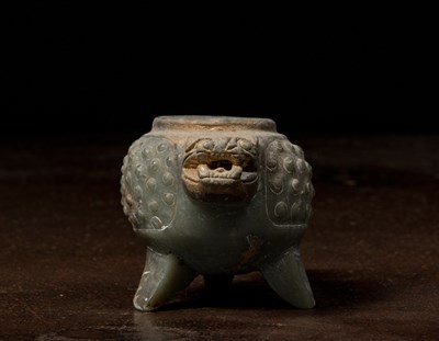 Lot 1 - JADEITE OFFERING BOWL CHINA 4TH CENTURY