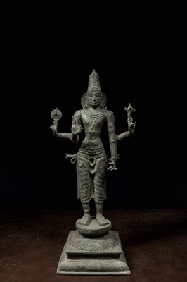 Lot 197 - LARGE STANDING BRONZE VISHNU INDIA 18TH CENTURY