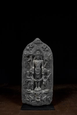 Lot 149 - STANDING STONE VISHNU INDIA 12TH CENTURY PALA PERIOD