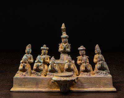 Lot 49 - NEPALESE BRONZE OILLAMP 19TH CENTURY