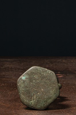 Lot 67 - DUCK SHAPED OPIUM WEIGHT BURMA EARLY 19TH CENTURY, 1 VISS