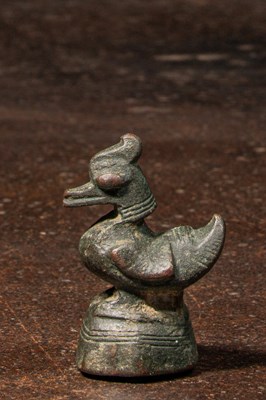 Lot 61 - DUCK SHAPED BRONZE OPIUM WEIGHT BURMA SHAN STATE (1885-1925) , 10 TICAL
