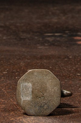 Lot 65 - LION SHAPED BRONZE OPIUM WEIGHT BURMA 19TH CENTURY 10 Tical