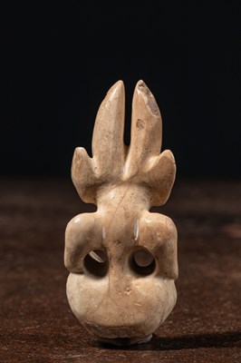 Lot 27 - A HONGSHAN JADE FIGURE, NORTHEAST CHINA CIRCA 3500–3000 BCE