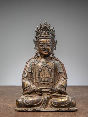 Lot 13 - A SEATED BRONZE FIGURE OF GUANYIN, CHINA, MING DYNASTY, 16TH CENTURY
