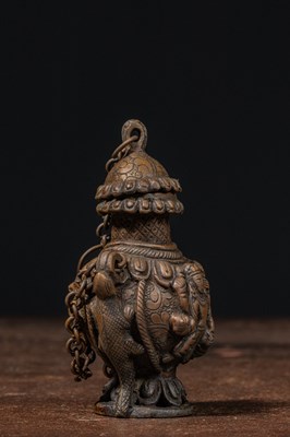 Lot 20 - BRONZE BETEL NUT CONTAINER NEPAL 18TH CENTURY