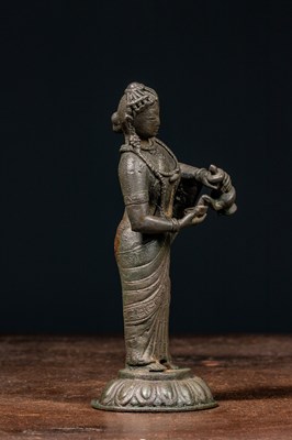 Lot 48 - BRONZE ANNAPURNA / DEVI WITH VESSEL, INDIA, 18TH CENTURY
