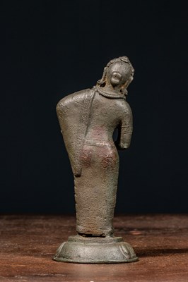 Lot 48 - BRONZE ANNAPURNA / DEVI WITH VESSEL, INDIA, 18TH CENTURY