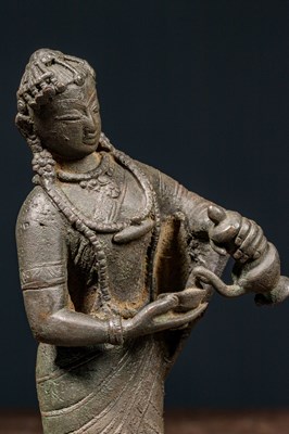 Lot 48 - BRONZE ANNAPURNA / DEVI WITH VESSEL, INDIA, 18TH CENTURY
