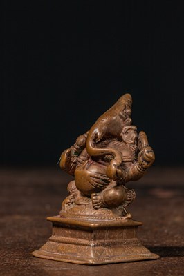 Lot 24 - SEATED BRONZE GANESHA INDIA 16TH CENTURY