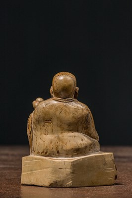 Lot 2 - STONE KUKURIPA LAMA TIBET 15TH - 16TH CENTURY
