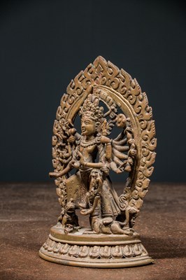 Lot 59 - DURGA BRONZ NEPAL 18TH CENTURY