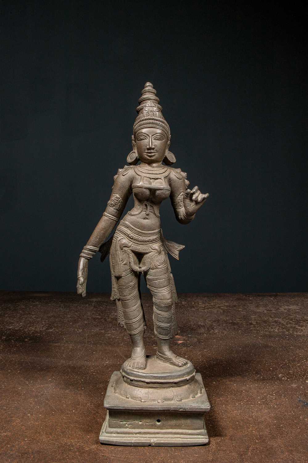 Lot 19 - LARGE STANDING SHRI DEVI BRONZE NEPAL 16TH CENTURY
